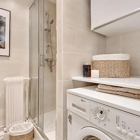 Apartament Marini - A Auteuil Paryż