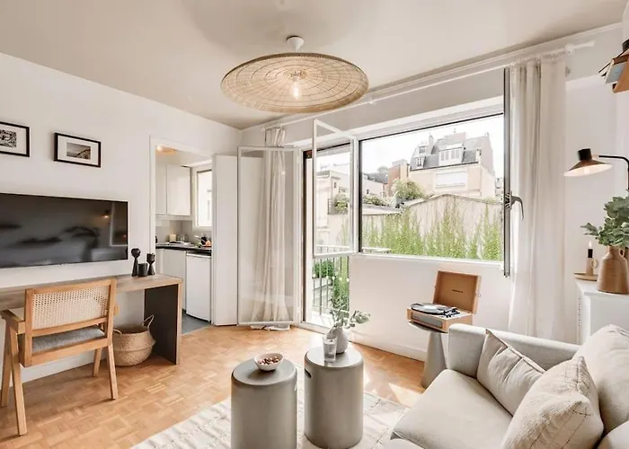 Marini - A Auteuil Daire Paris