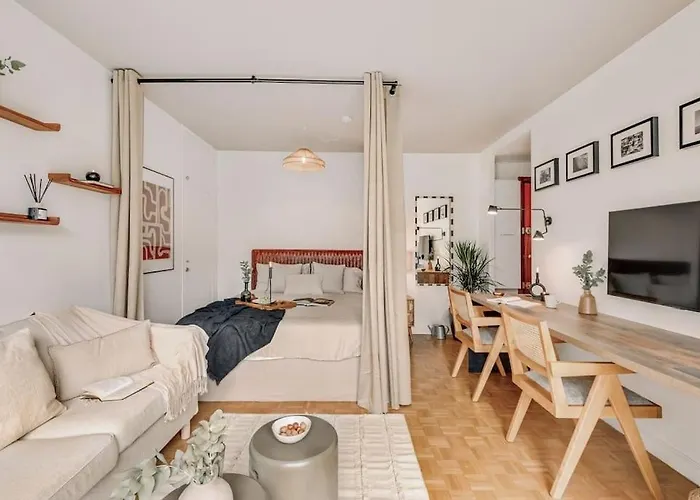 Marini - A Auteuil * Paris